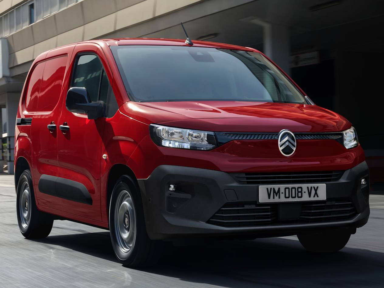 Citroën Berlingo Van 2024 : trois quarts avant droit
