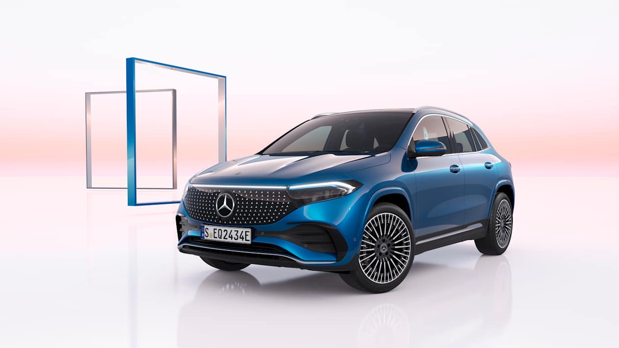 Mercedes EQA 2024 : trois quarts avant gauche statique