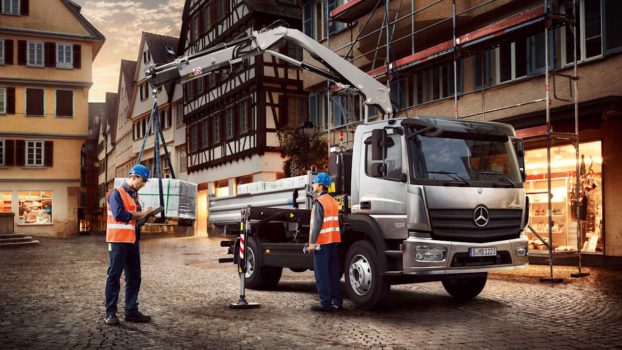 Mercedes-Benz Atego grue