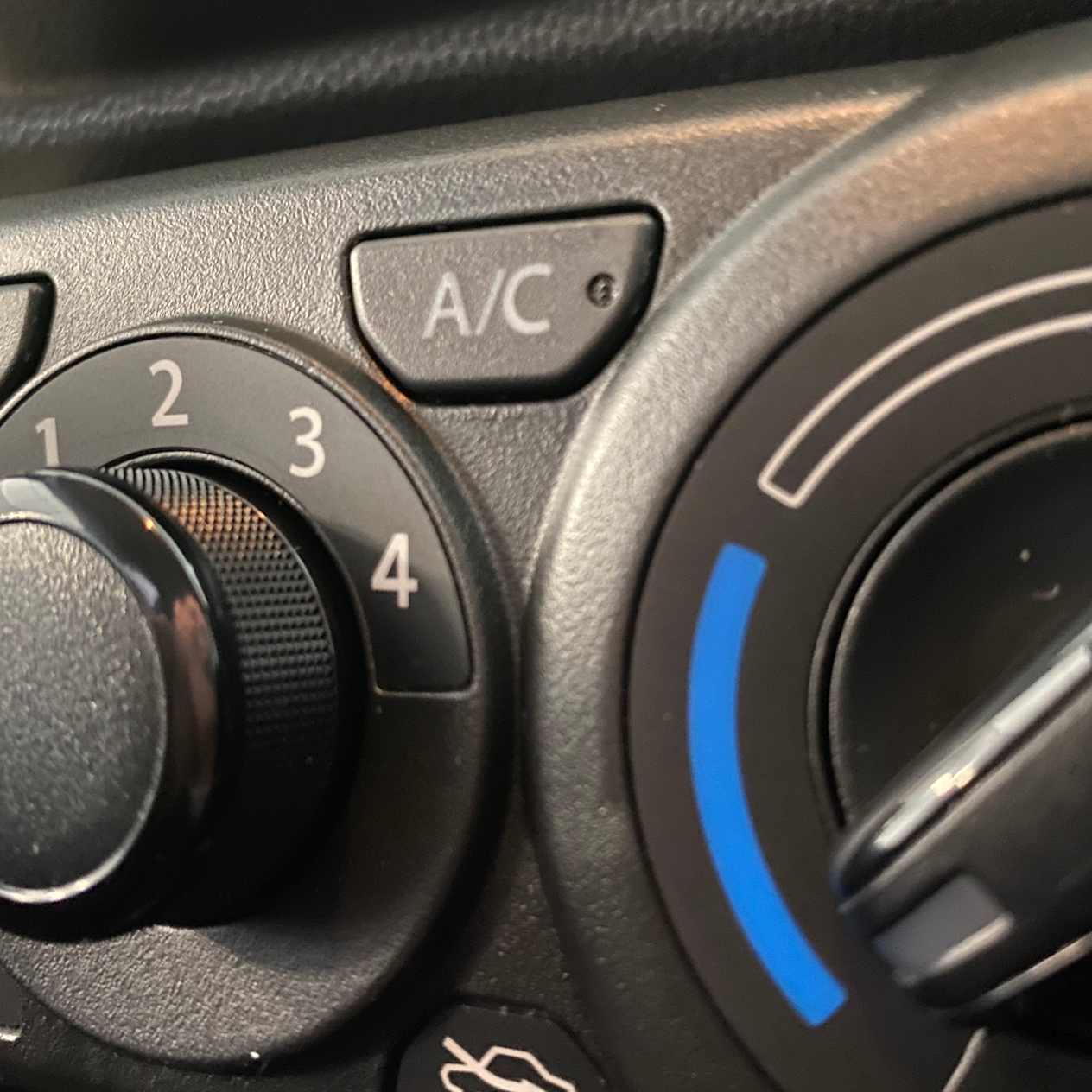 Suzuki Air Con