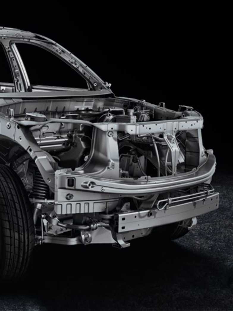 إم جي Rx8 عبر الشرق الأوسط شركة إم جي