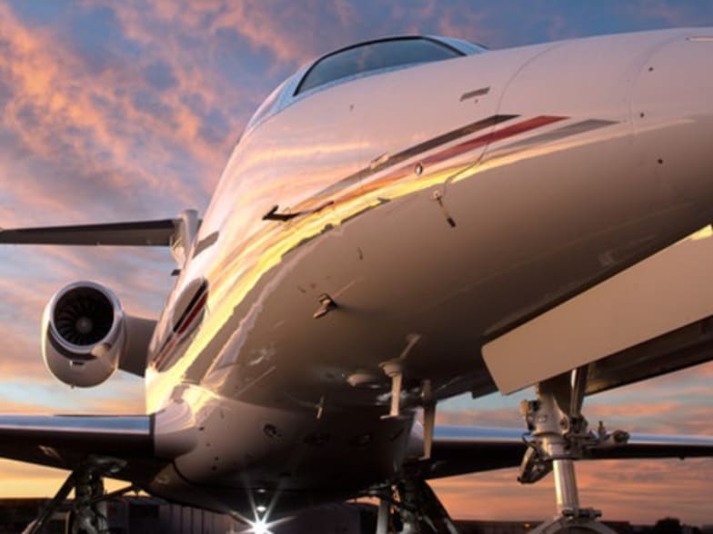 An Afternoon Of Super Jets And Super Cars At Manchester Airport