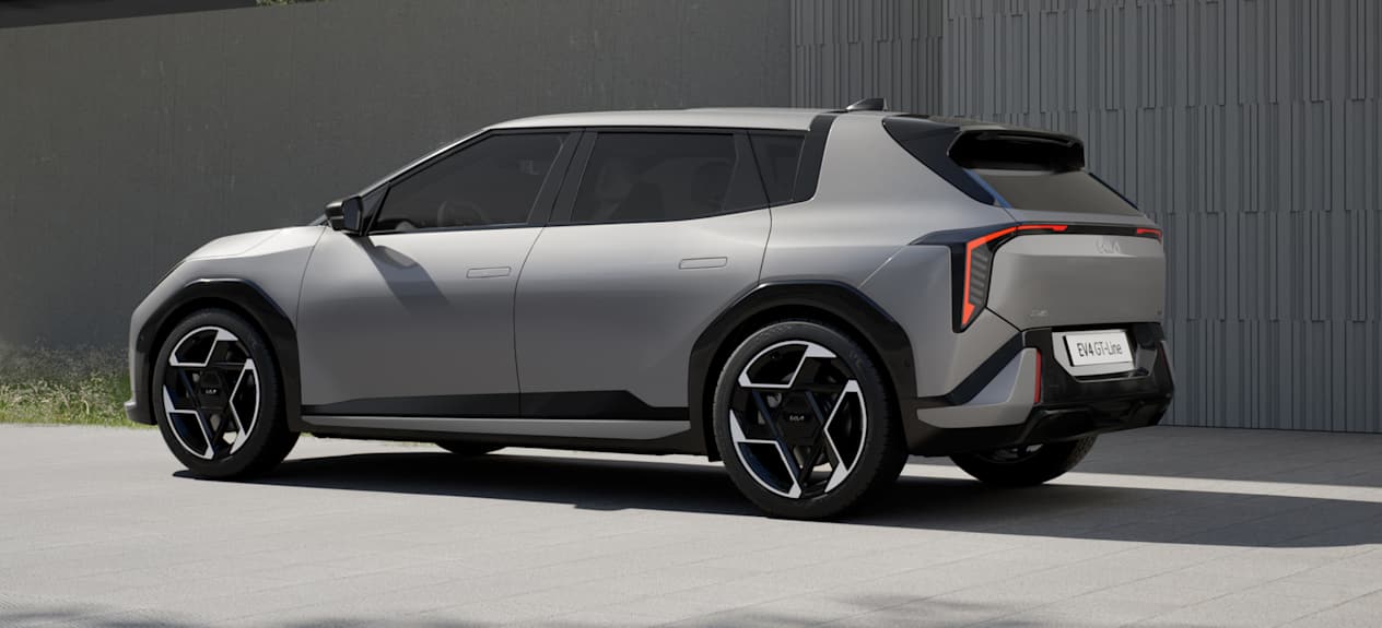 Kia EV4 5 Portes GT-Line 2025 : trois quarts arrière gauche statique