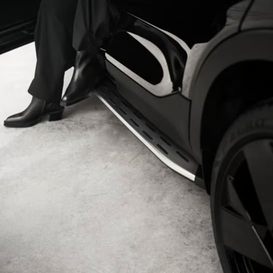 XC40 side steps