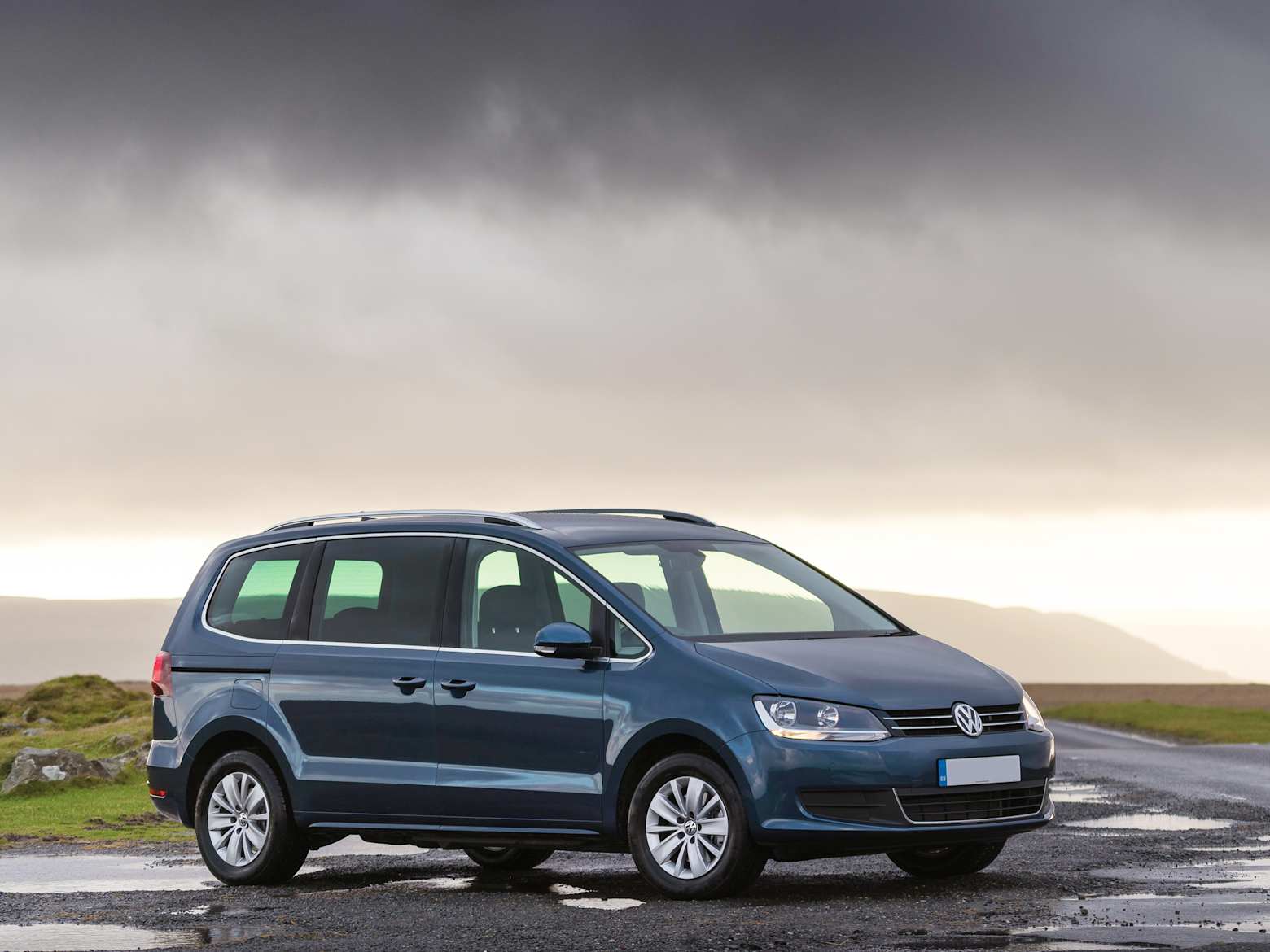 Vw Sharan For Sale New Vw Cars In Aberdeen Kirkcaldy