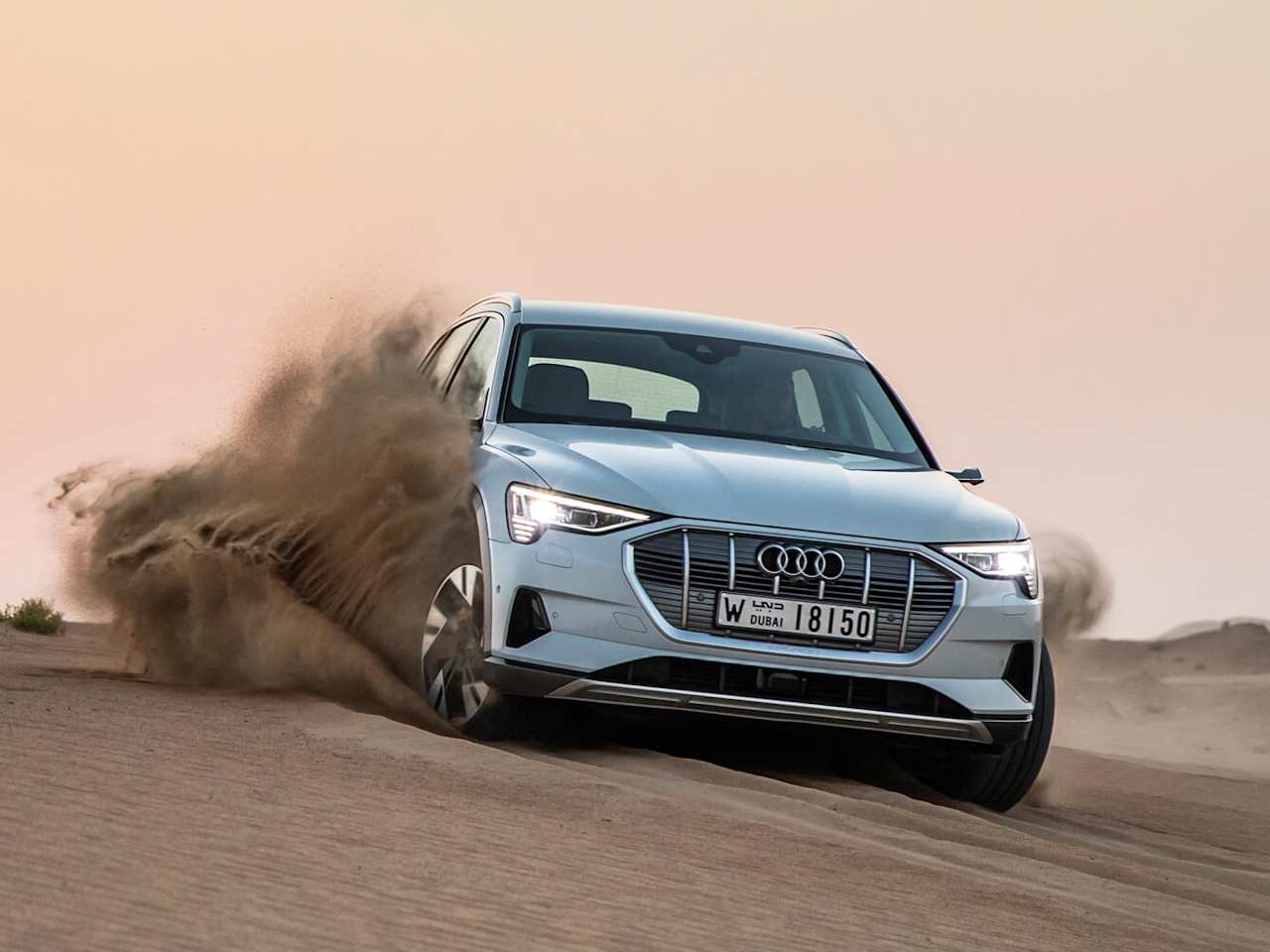 The Audi e-tron. Explore its Features