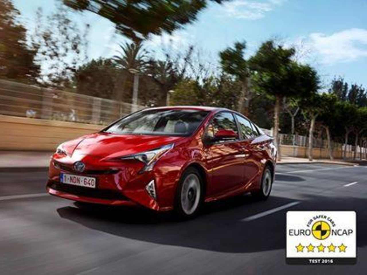 THE NEW TOYOTA PRIUS HAS BEEN AWARDED 5-STAR EURO NCAP SAFETY RATING 