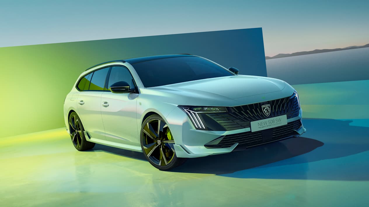 Peugeot 508 SW PSE 2023 : trois quarts avant gauche