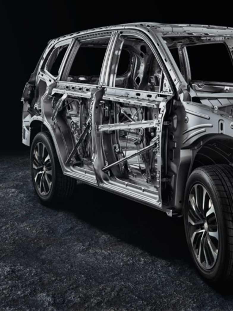إم جي Rx8 عبر الشرق الأوسط شركة إم جي