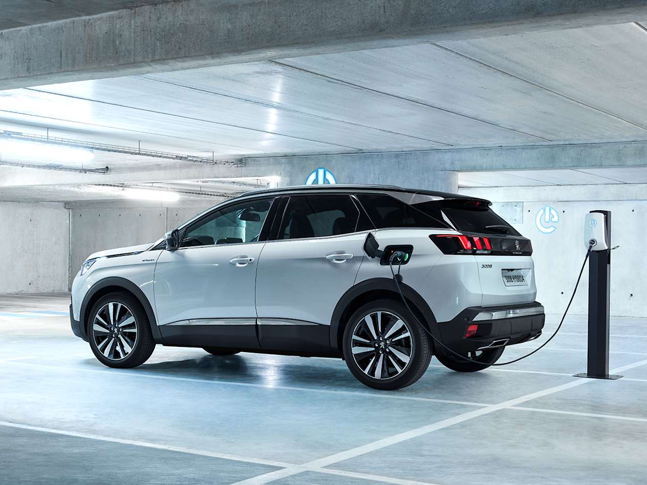 Peugeot 3008 Hybrid en recharge
