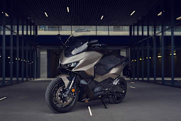 Forza 750 Hertfordshire, Chiswick London