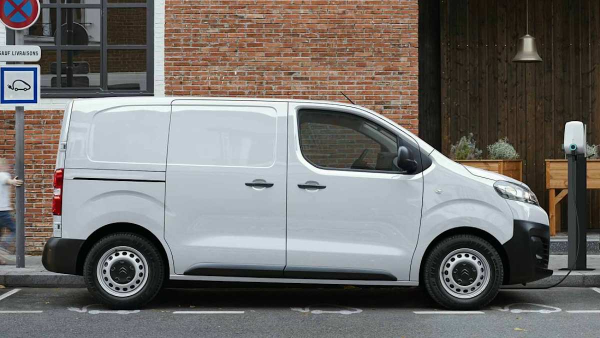 vans canterbury