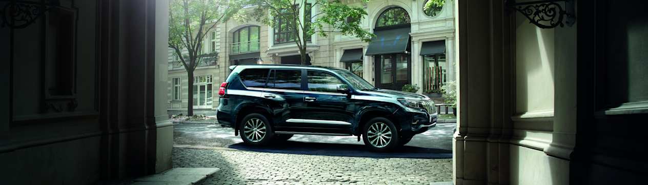 Toyota Land Cruiser : profil droit