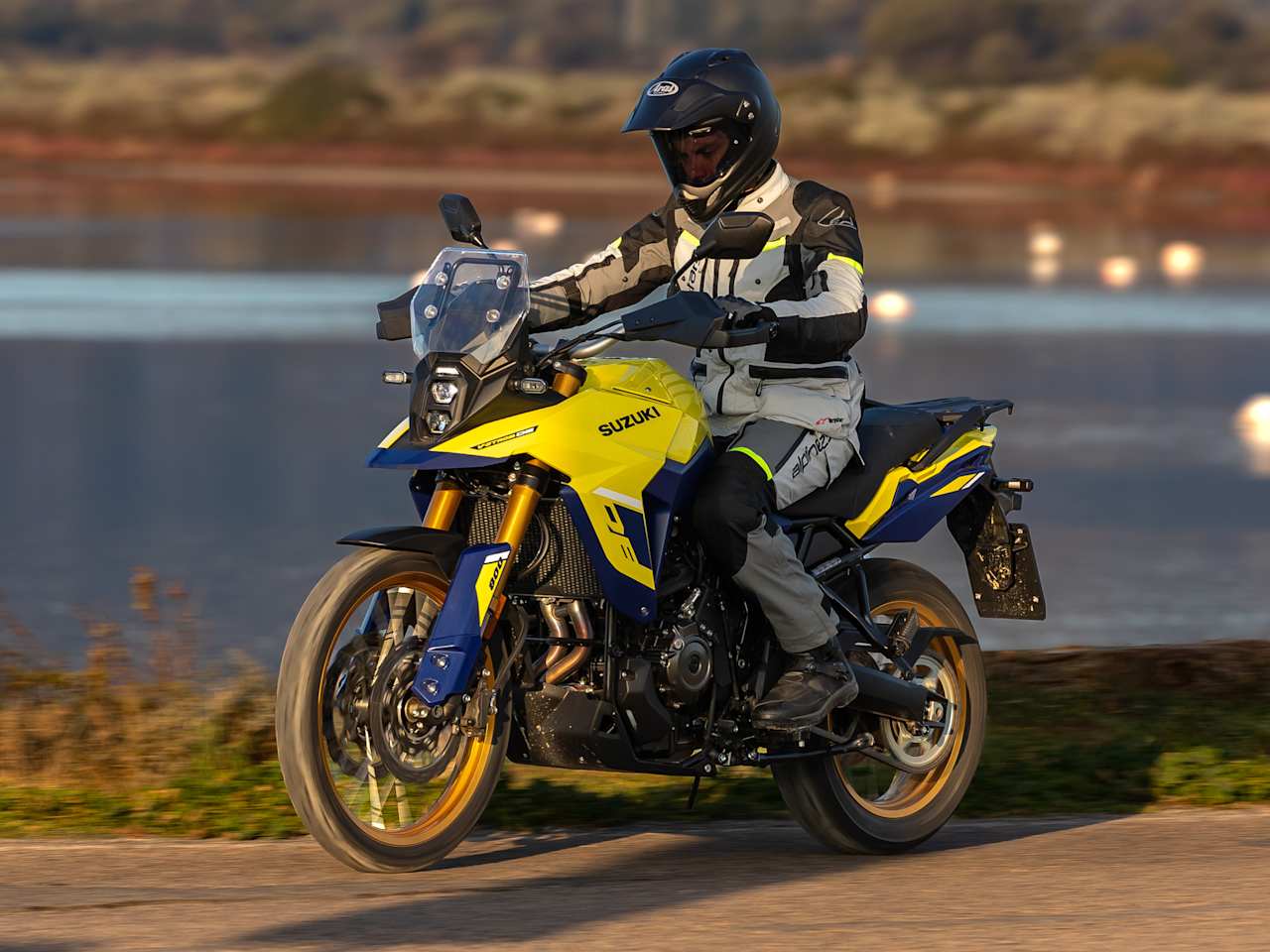Trail Suzuki V-Strom 800 SE et DE : Toutes les infos 