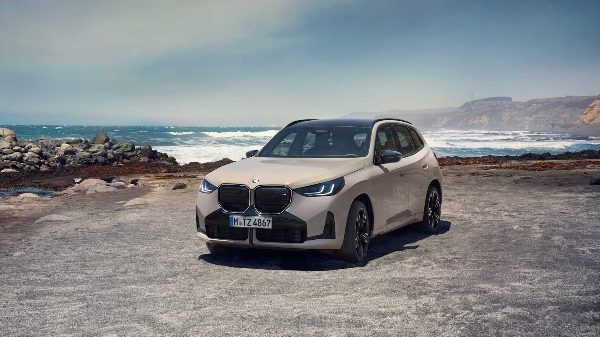 السيارة BMW X3 