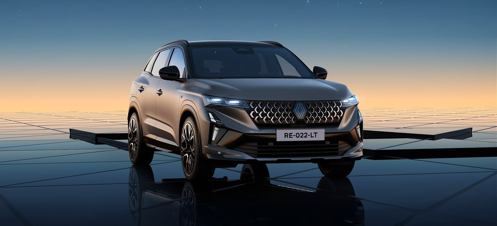 A sleek Renault Austral parked on a reflective surface with a starry sky and horizon at dusk.
