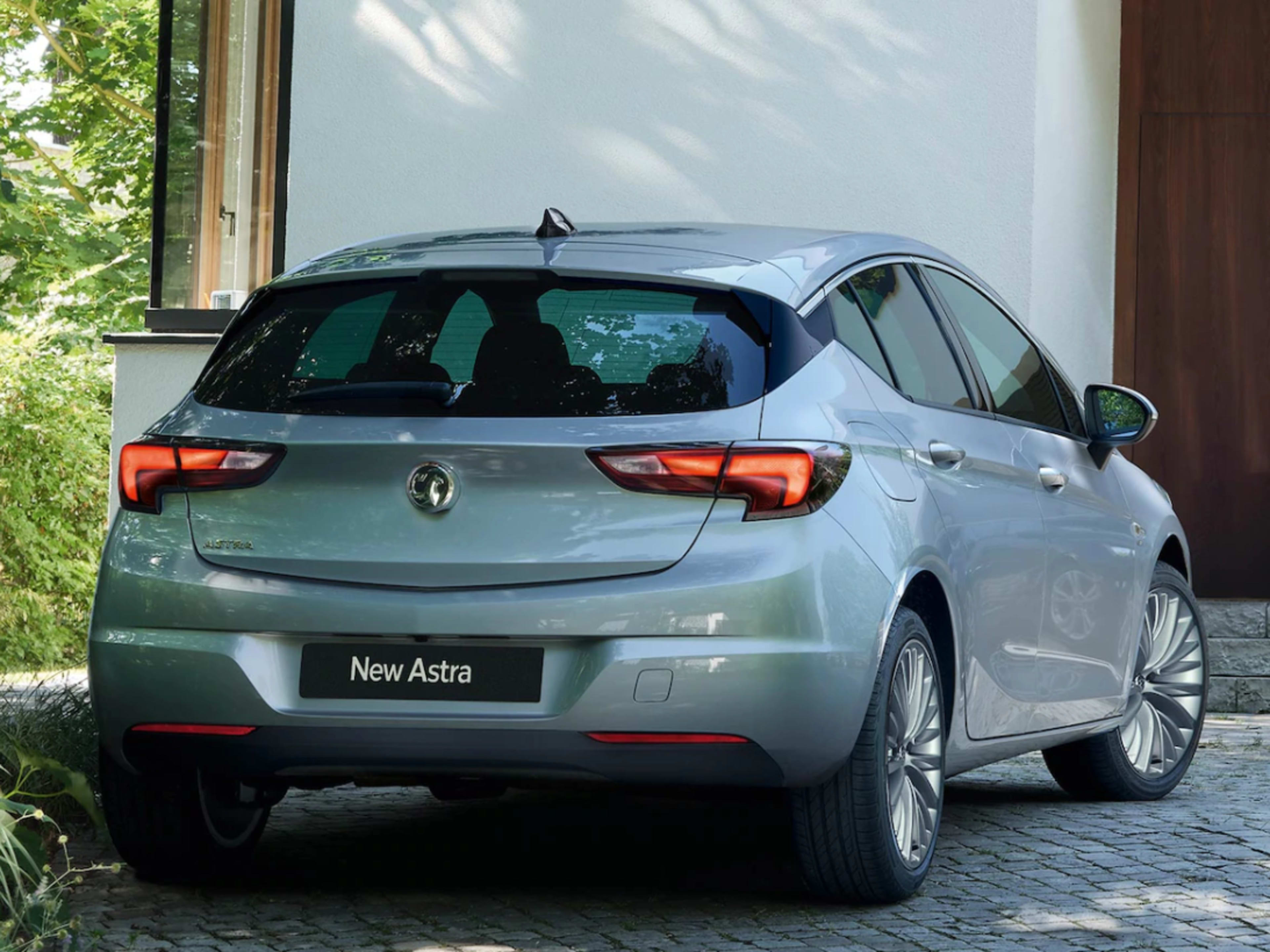 Vauxhall Astra Available With Nil Customer Deposit 0 Apr