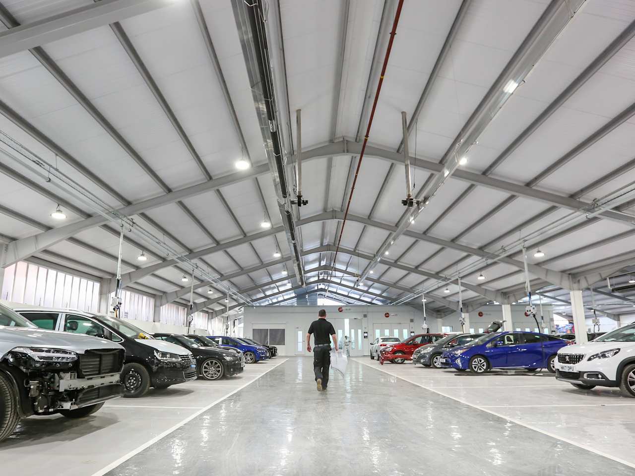 Snows Accident Repair Centre goes from strength to strength