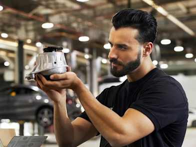 Mercedes shop colindale parts