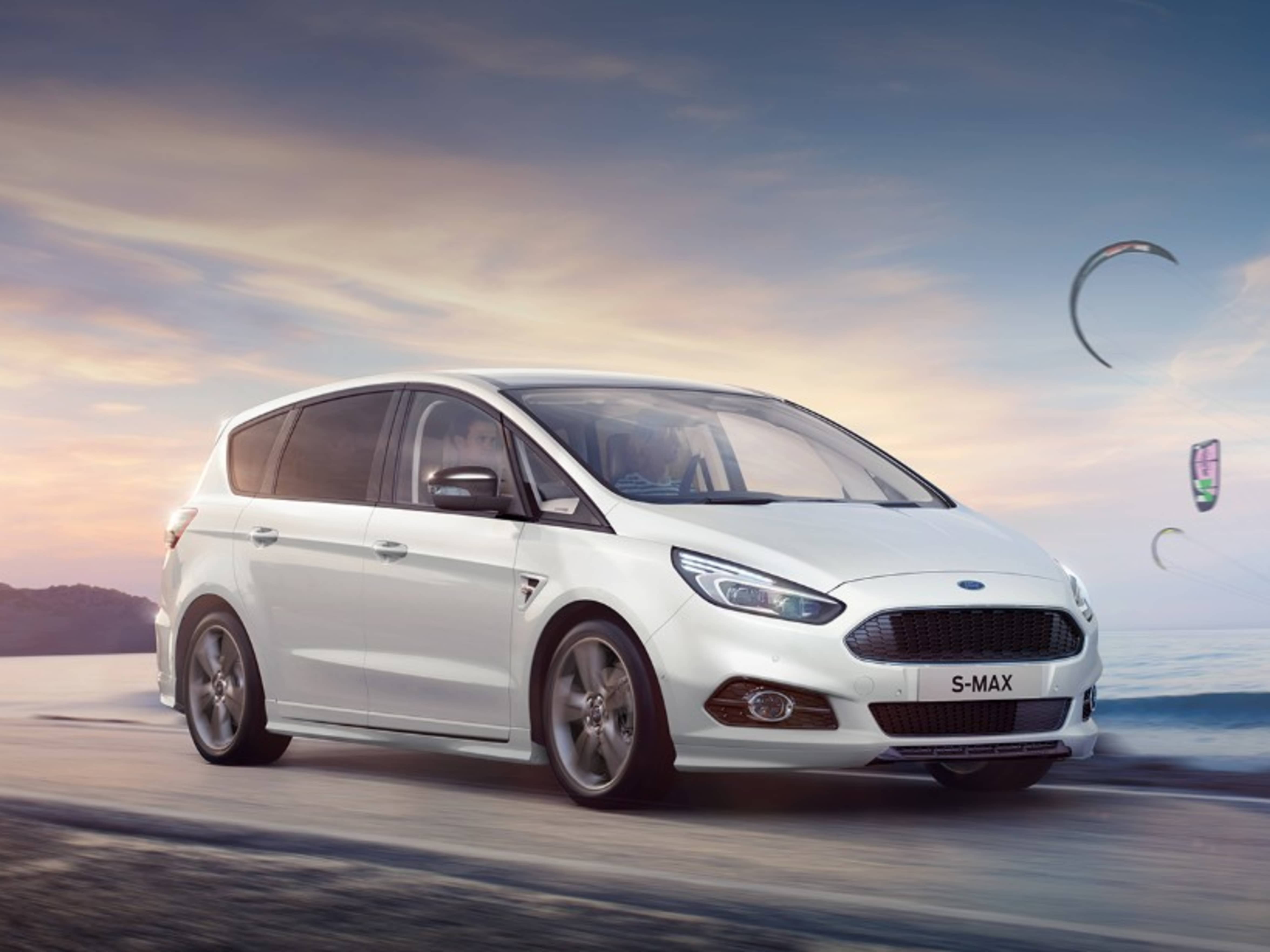 Ford S Max Vignale Llandudno Junction Llangefni Rhyl W R Davies Ford