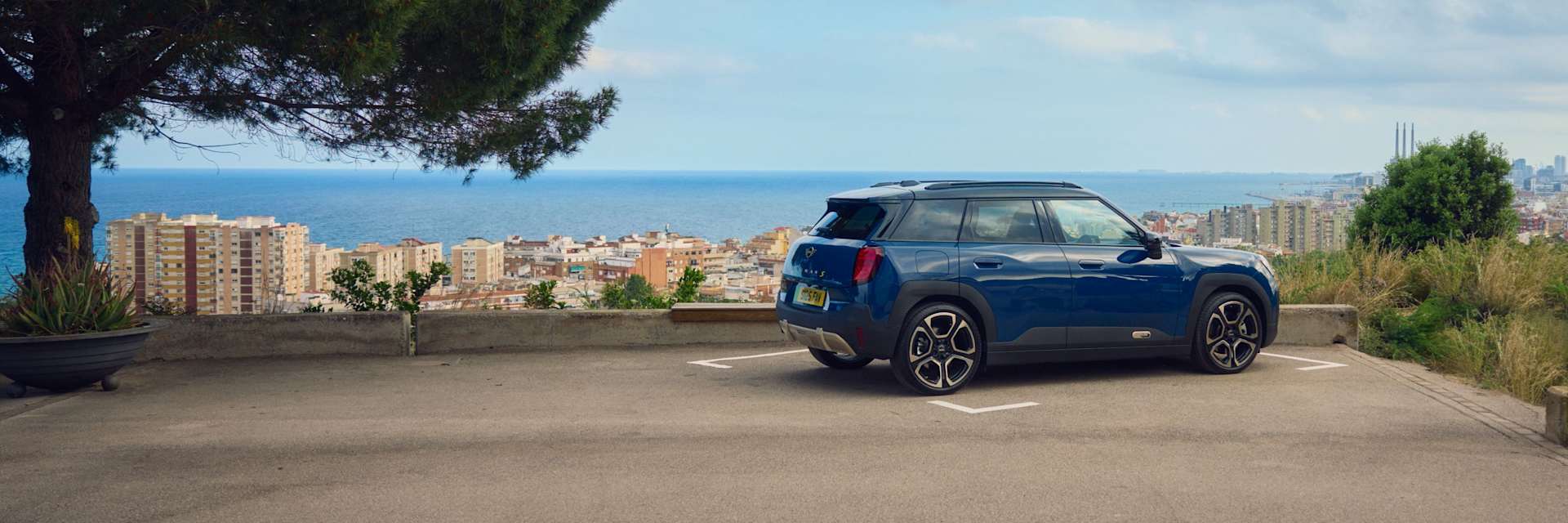 SAVE BIG WITH NEW ELECTRIC CAR GRANTS.