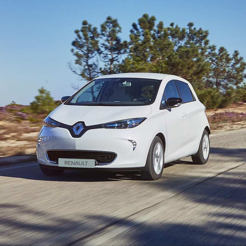 Renault Zoe Wins Green Car Of The Year At Firstcar Awards Smiths Renault