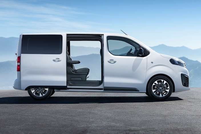 vauxhall vivaro life motability