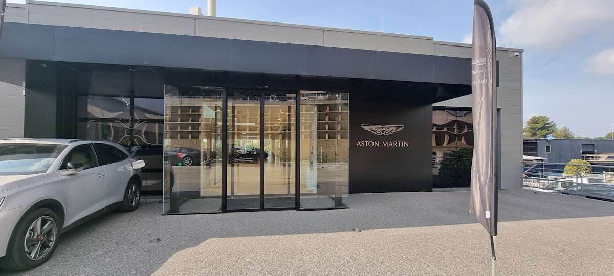 Aston Martin Cannes Concession & Garage Aston Martin