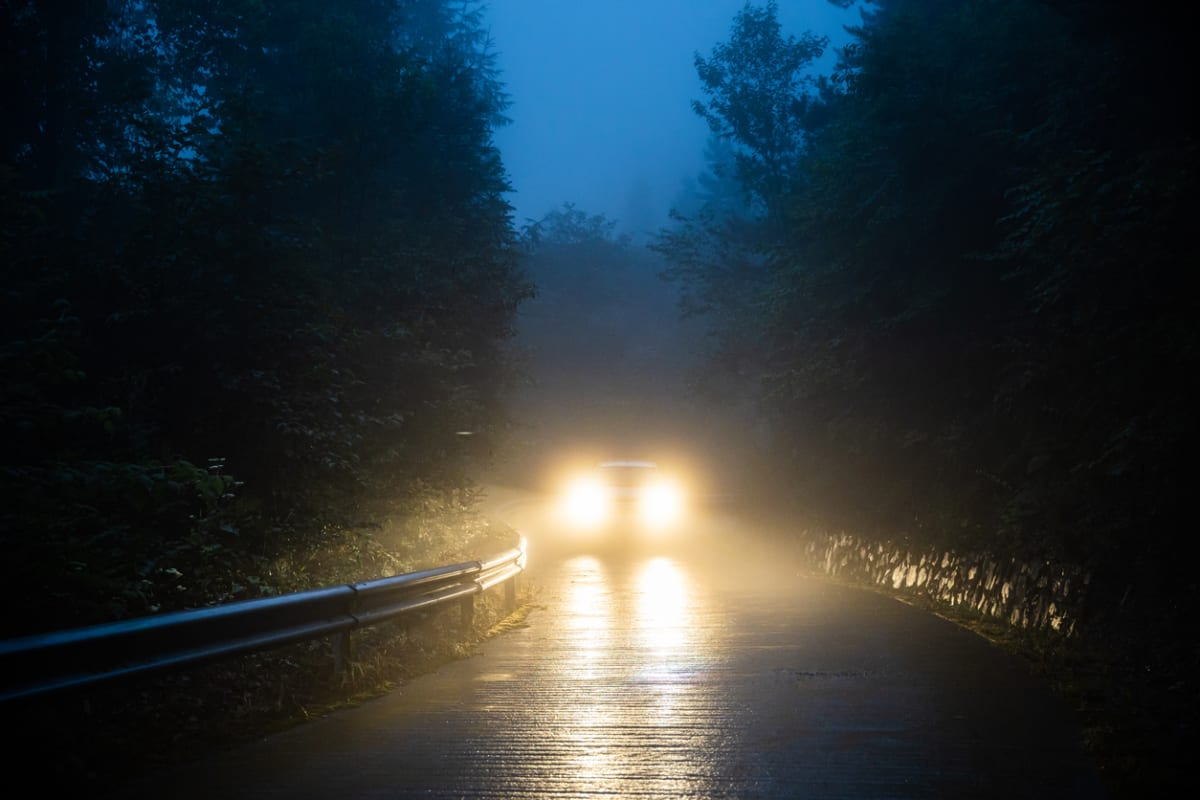 When to Use Different Types of Car Lights