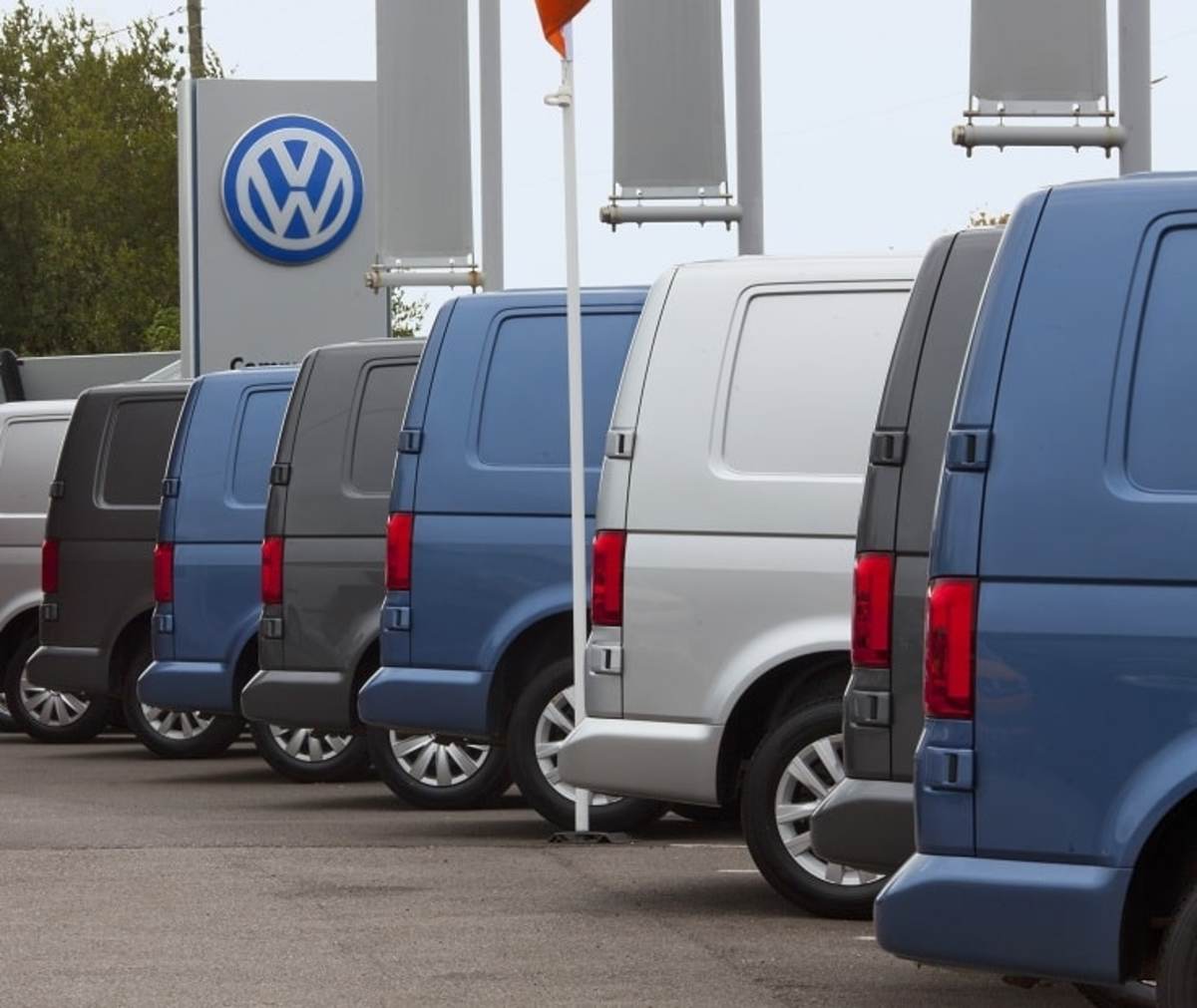 Approved Used Volkswagen Commercial Vehicle Offer At Eurovans Eastbourne