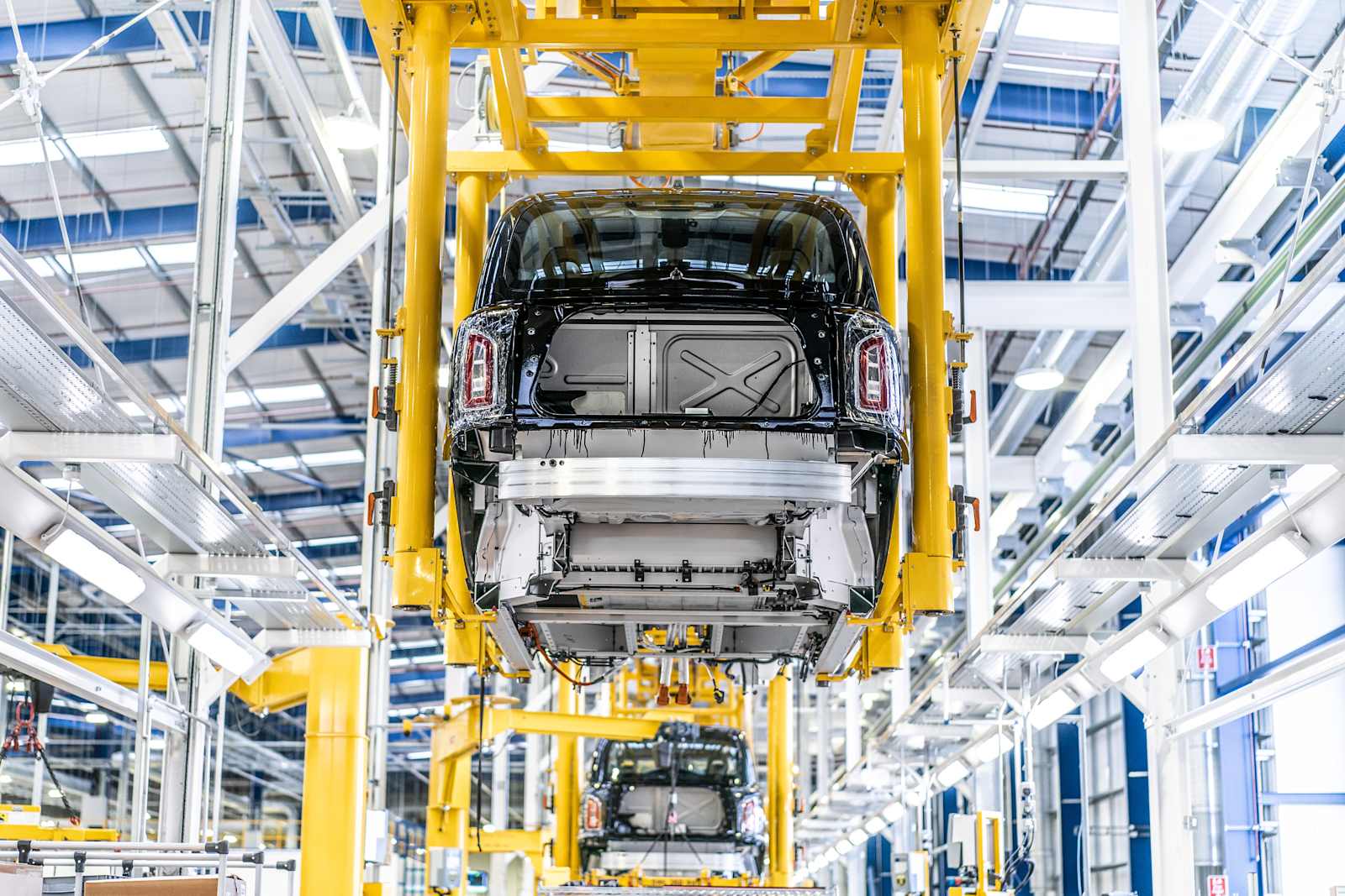 SECURING A GREEN FUTURE FOR THE UK TAXI INDUSTRY BEYOND THE PLUG-IN-TAXI-GRANT