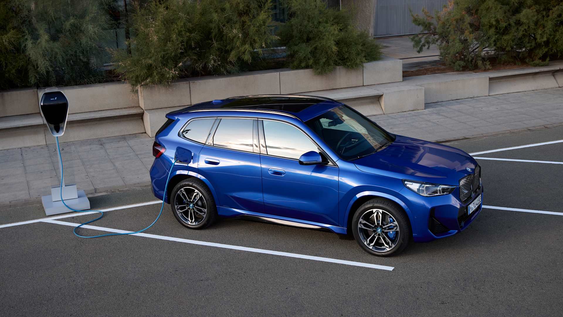 Barretts BMW | Time to Switch