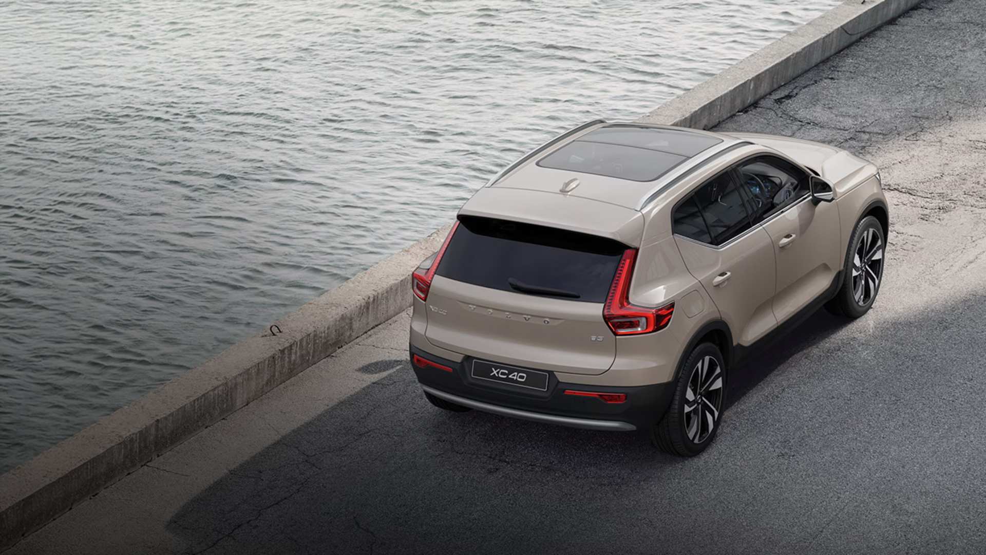 Volvo XC40 hybrid