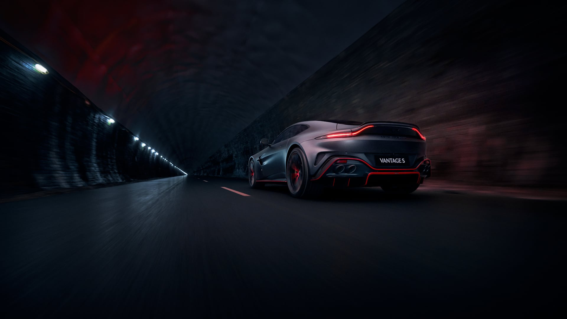 Aston Martin Vantage S 