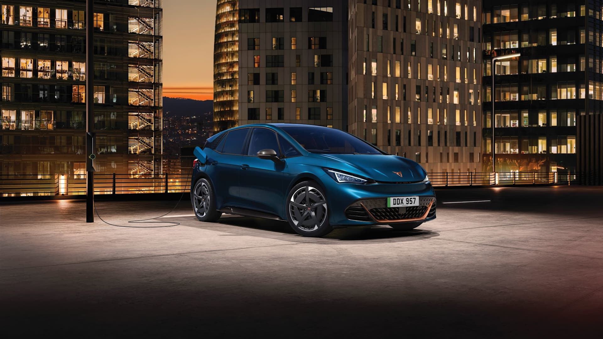 DISCOVER CUPRA APPROVED WITH THE CUPRA BORN