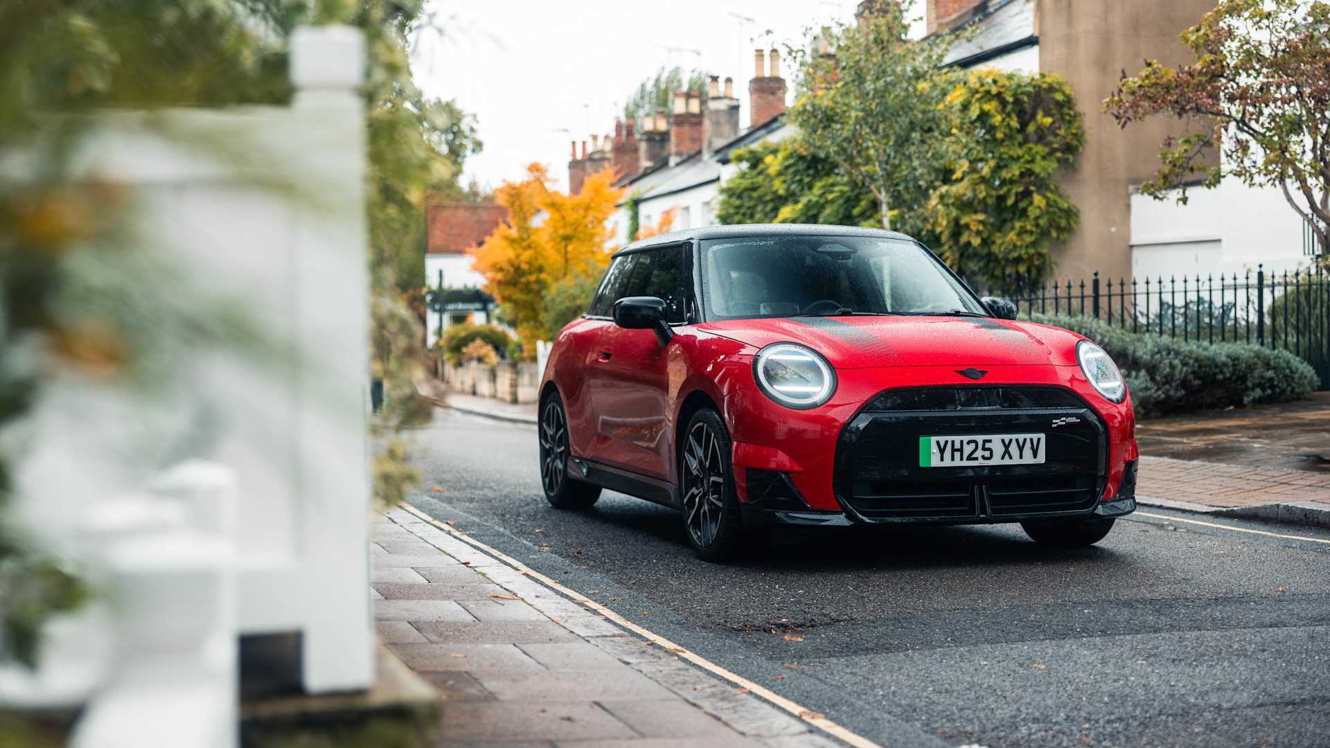 Homepage banner promoting the MINI Stock Event, running 06–10 November, featuring exclusive savings on in-stock MINI models.