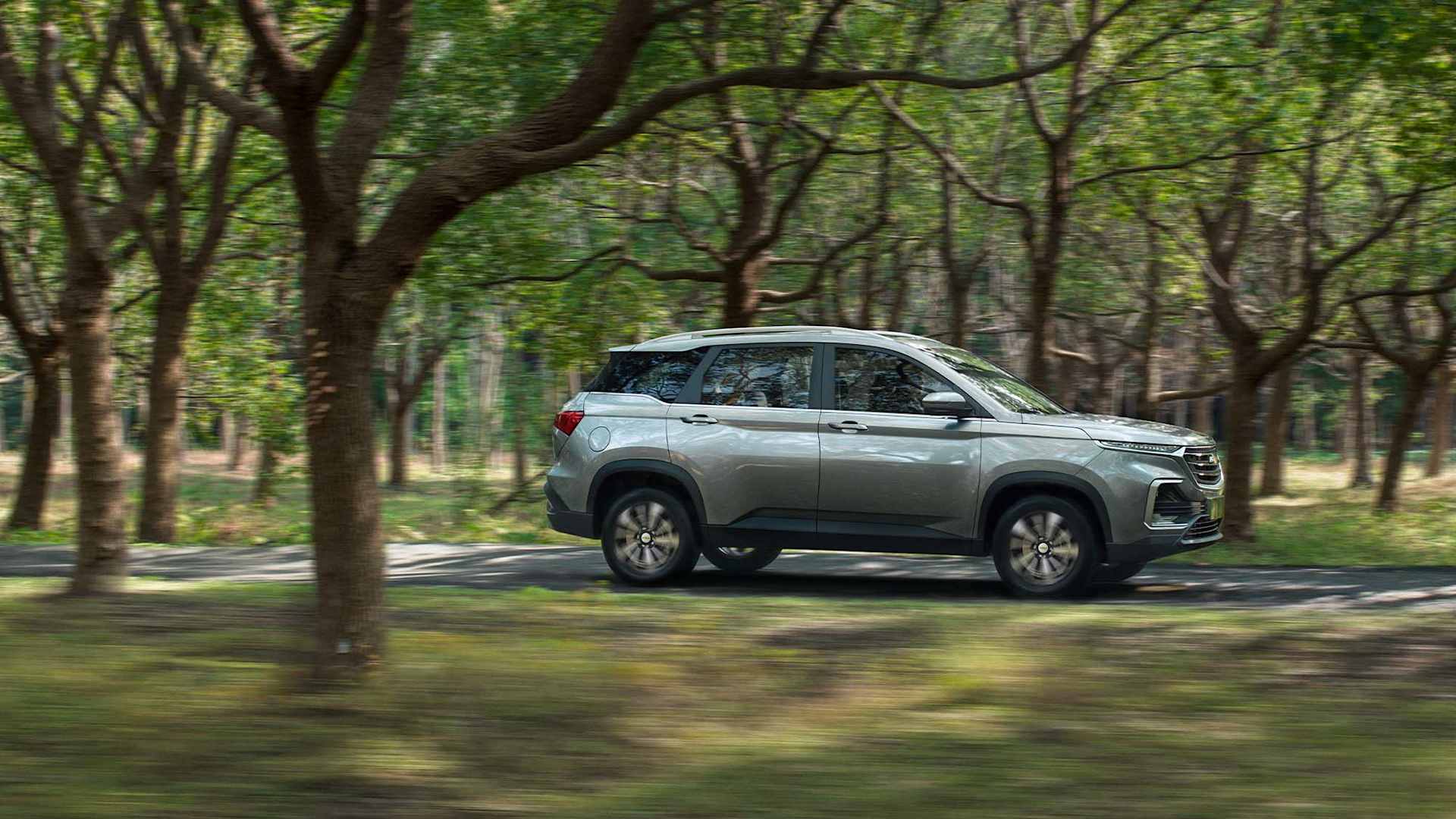 NEW 7-SEATER