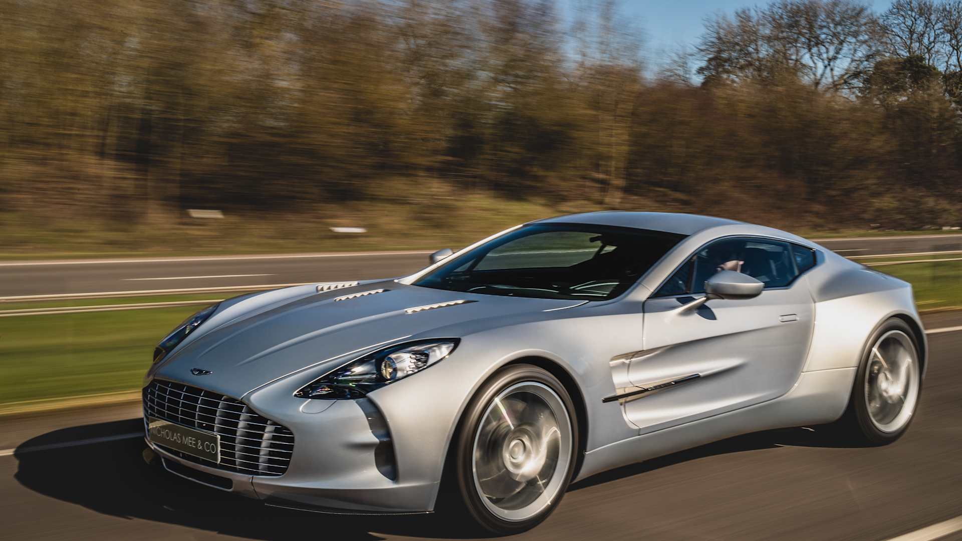 Aston Martin Servicing with our state-of-the-art workshop facilities