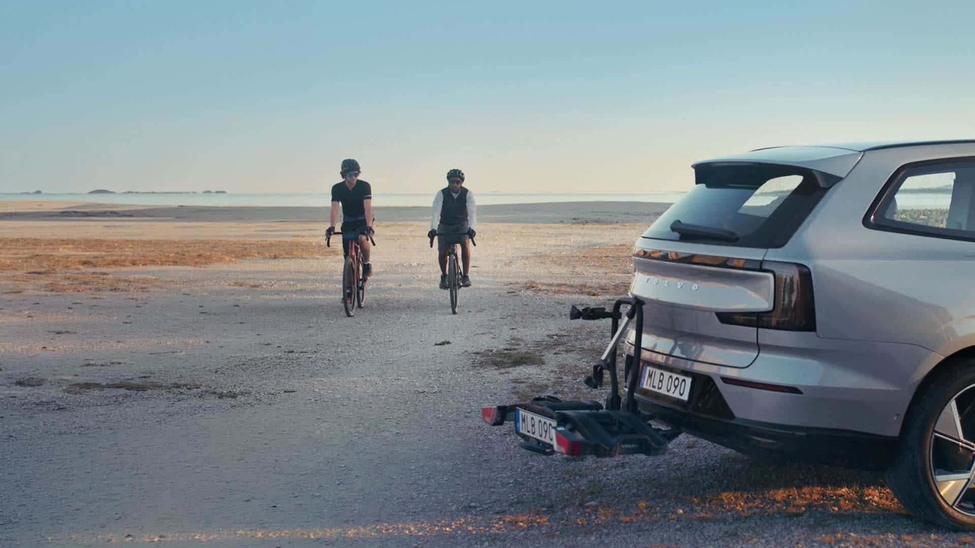 Volvo accessories offers available at Riverside Volvo in Doncaster, Hull, Wakefield and Leeds