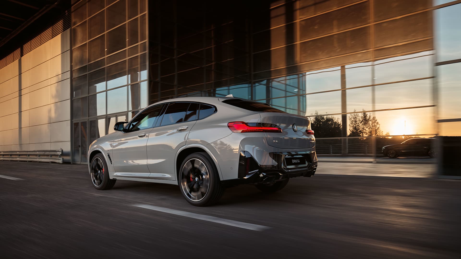 امتلك BMW X4