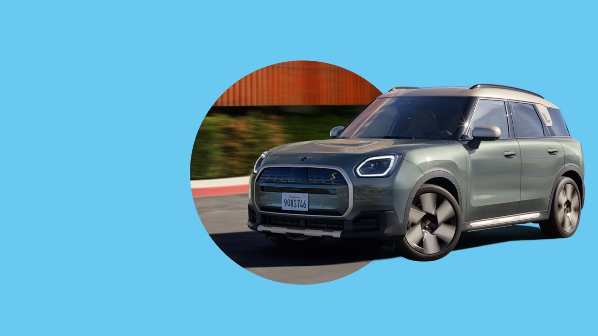 السيارة MINI Countryman الكهربائية بالكامل