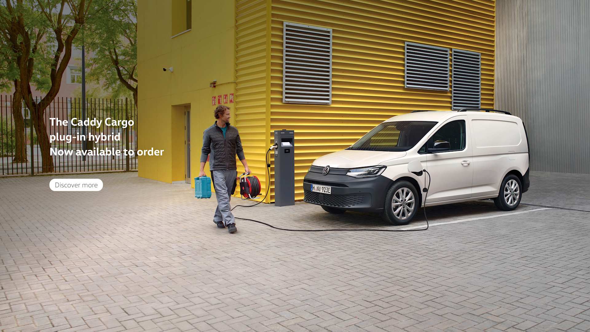 Q2/25 Caddy Cargo Plug-In