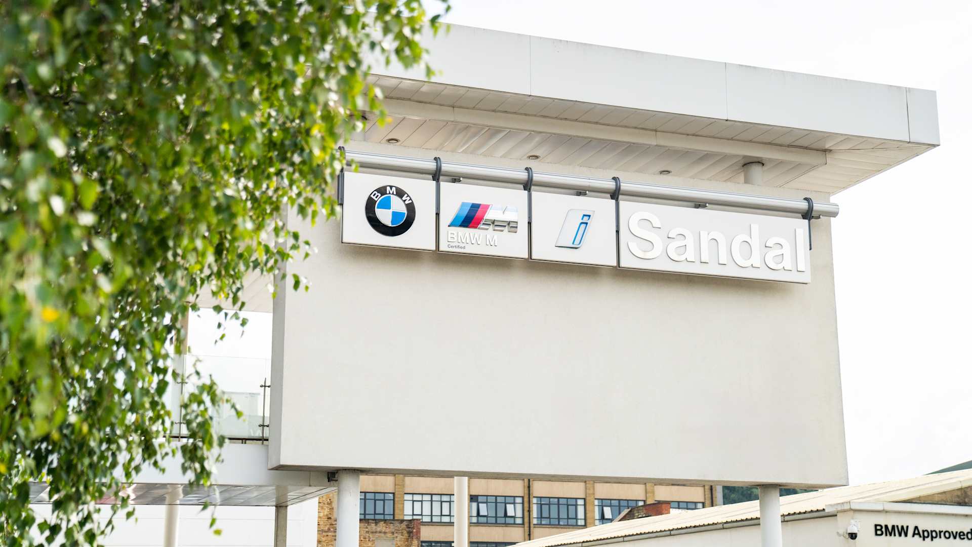 OUR EASTER HOLIDAY OPENING HOURS.