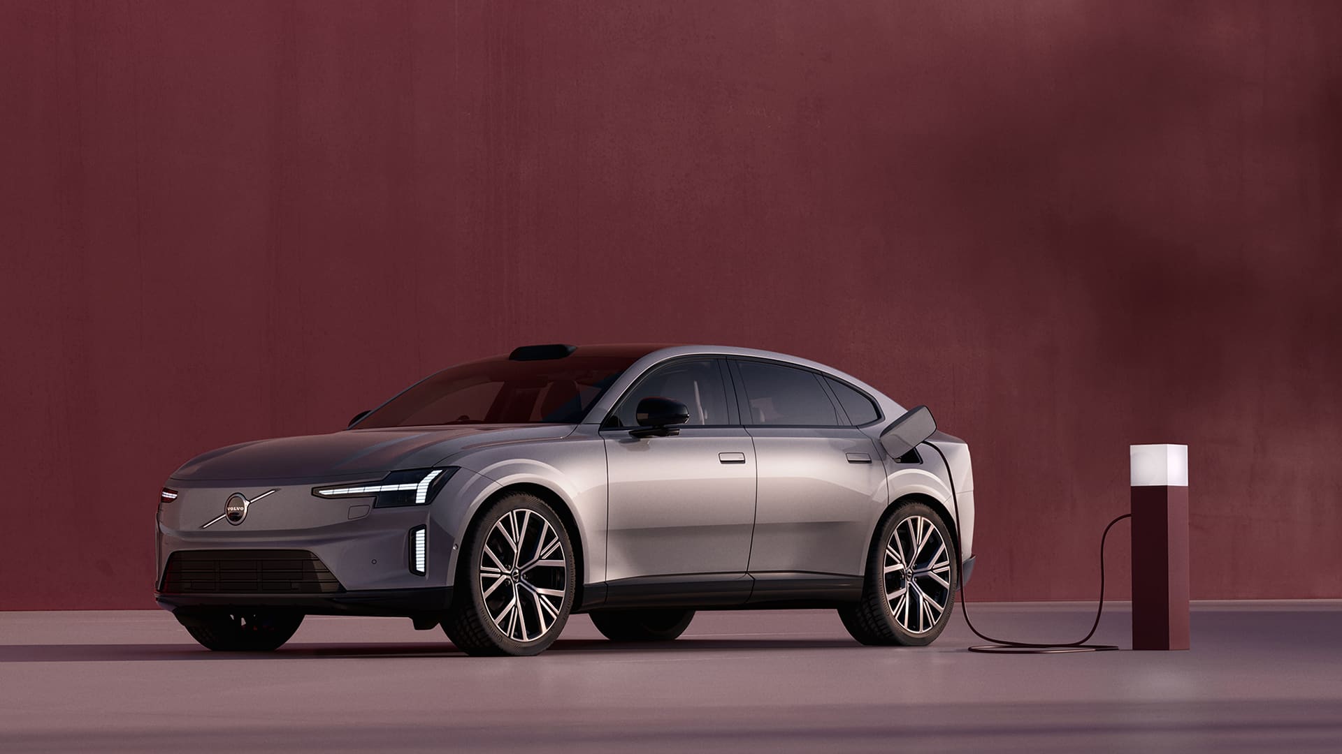 Meet the new fully electric Volvo ES90. 