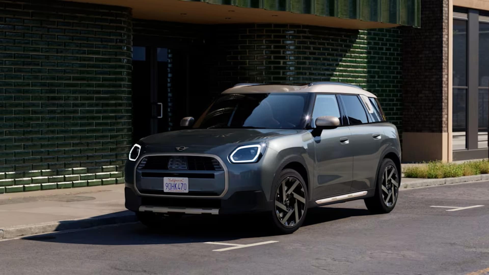 THE NEW MINI COUNTRYMAN.
