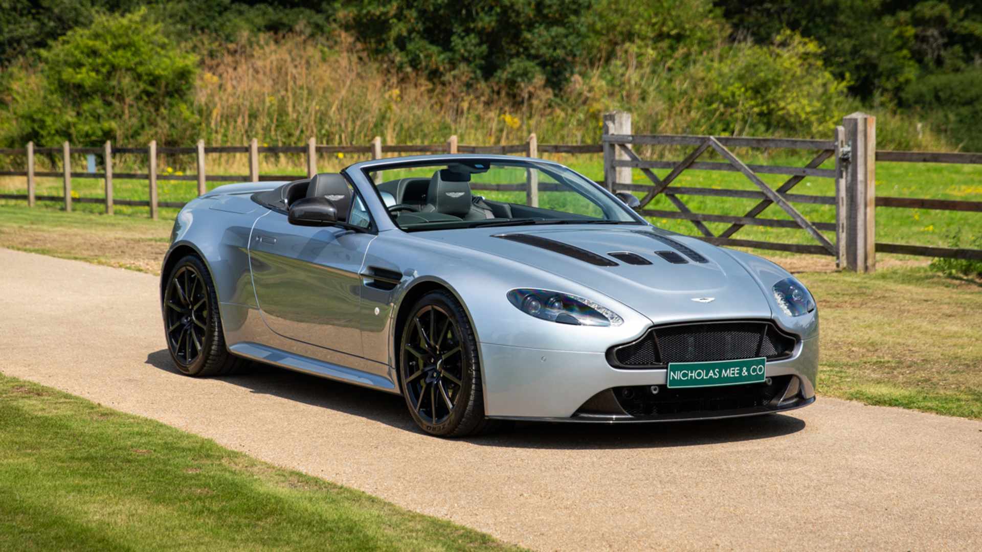Valeting and Detailing by Experienced and professionally trained staff