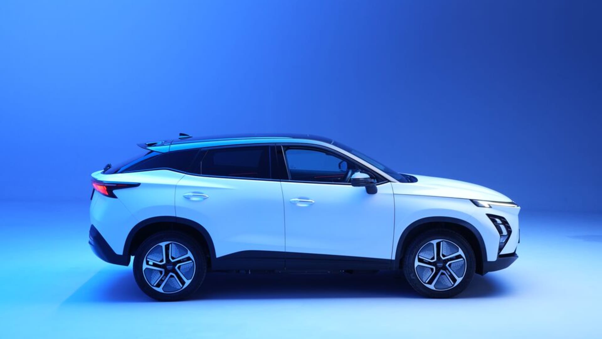 Endeavour Automotive OMODA E5