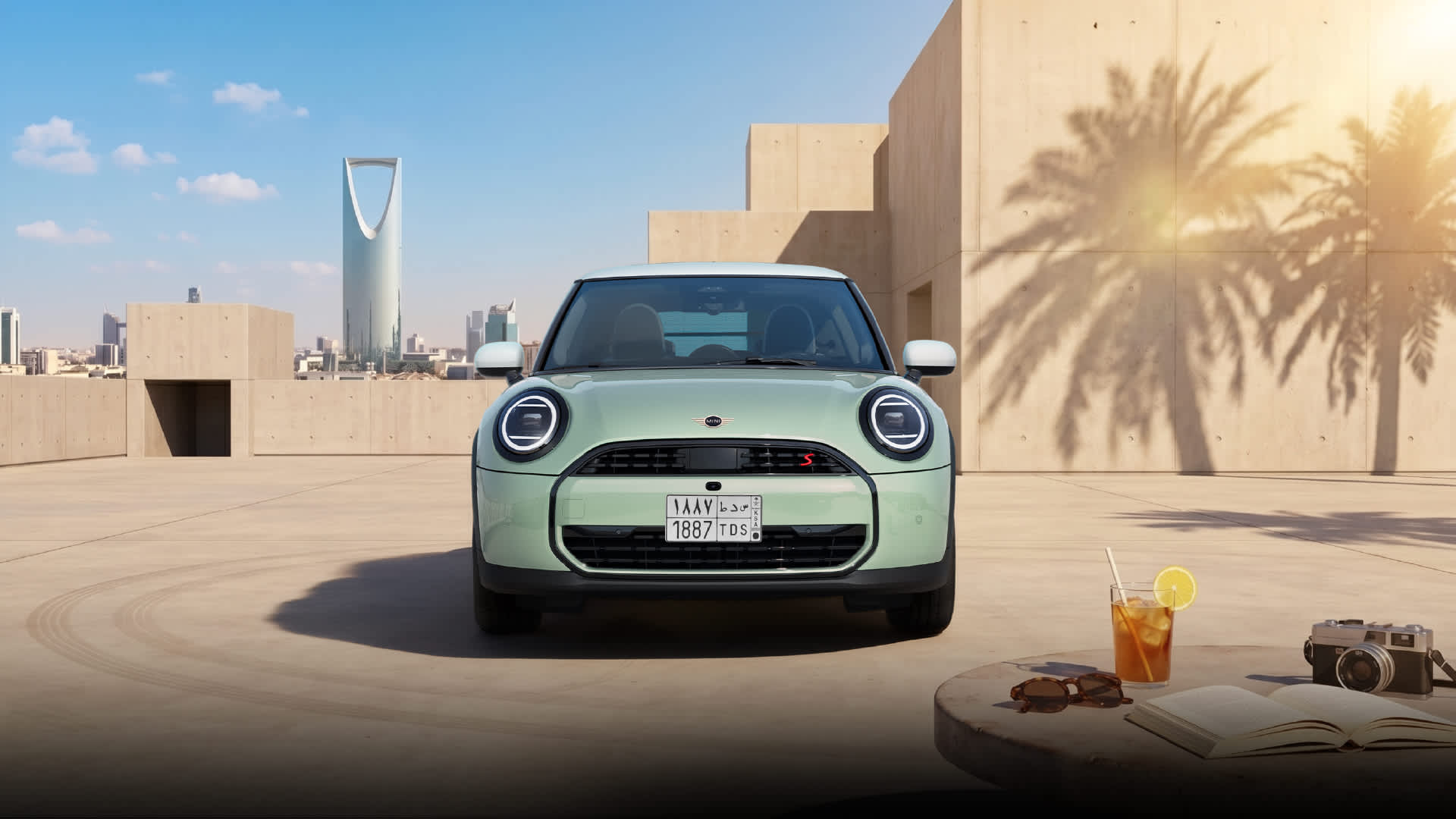 THE NEW MINI COOPER.