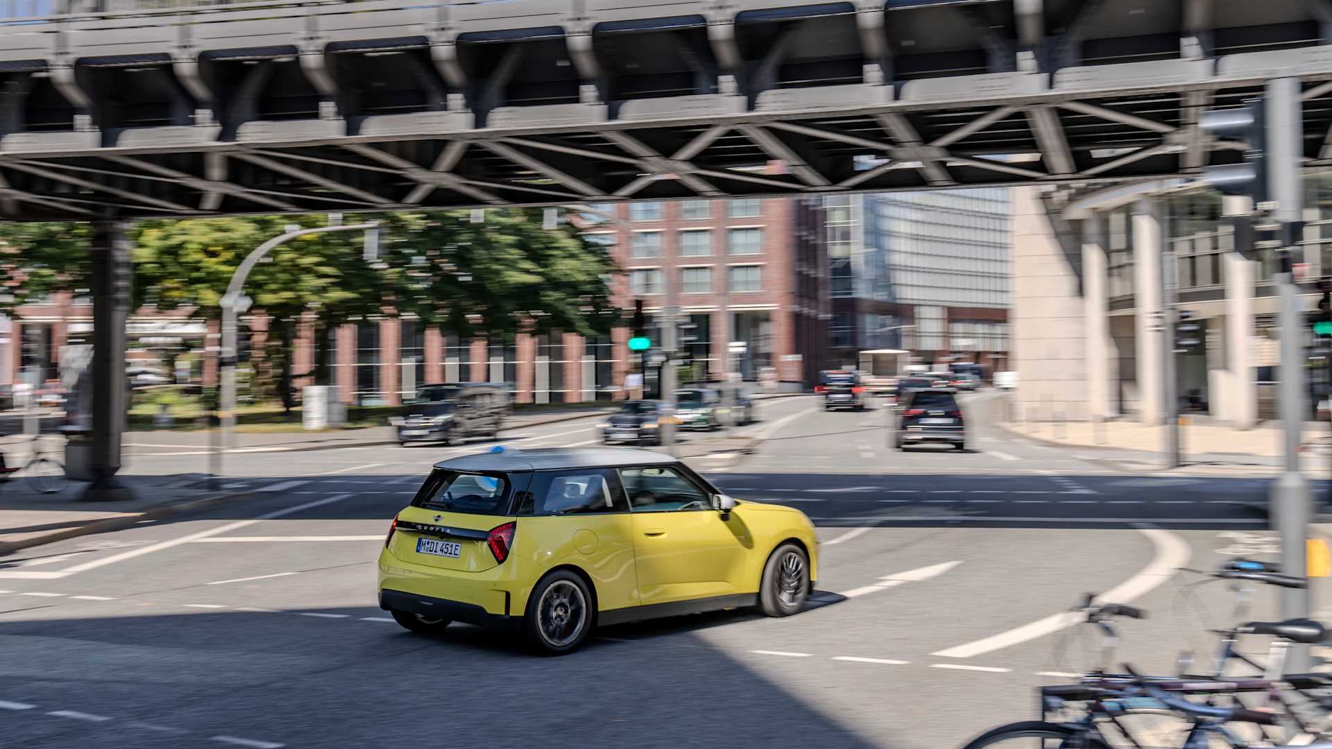 EXPLORE MINI OFFERS.