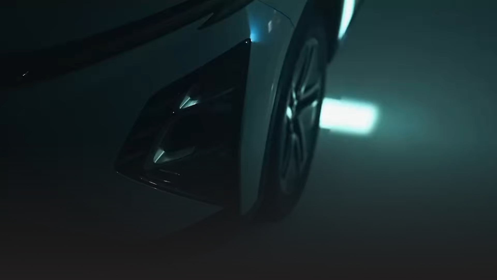 Omoda E5